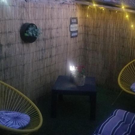 Chambre D'Hote La Petite Maison Du Puits Bollene Luaran gambar