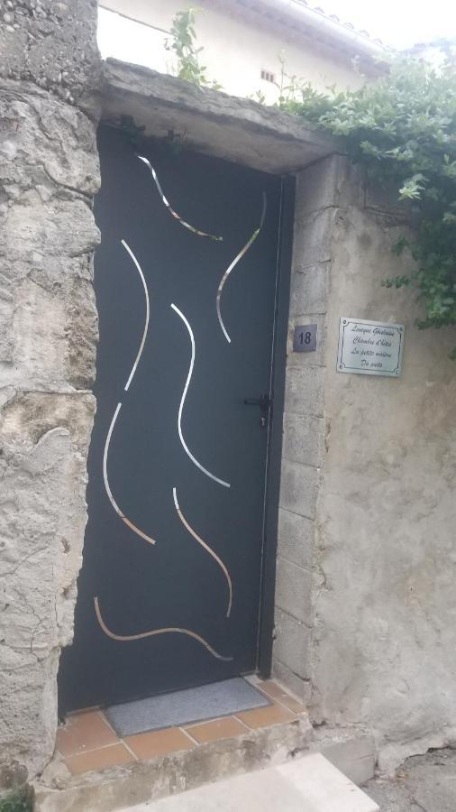 Chambre D'Hote La Petite Maison Du Puits Bollene Luaran gambar